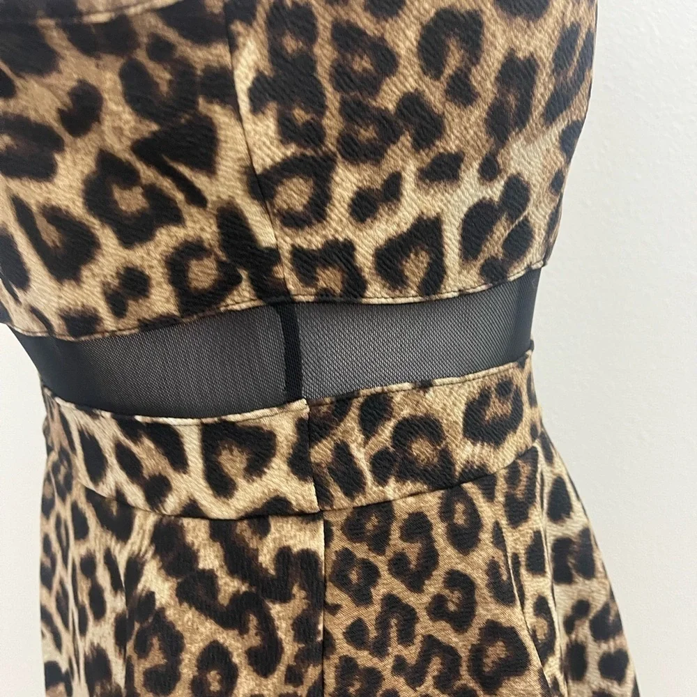 NORDSTROM LEOPARD PRINT BLACK MESH DETAIL FITTED STRECH A-LINE MINI DRESS - Picture 4 of 10